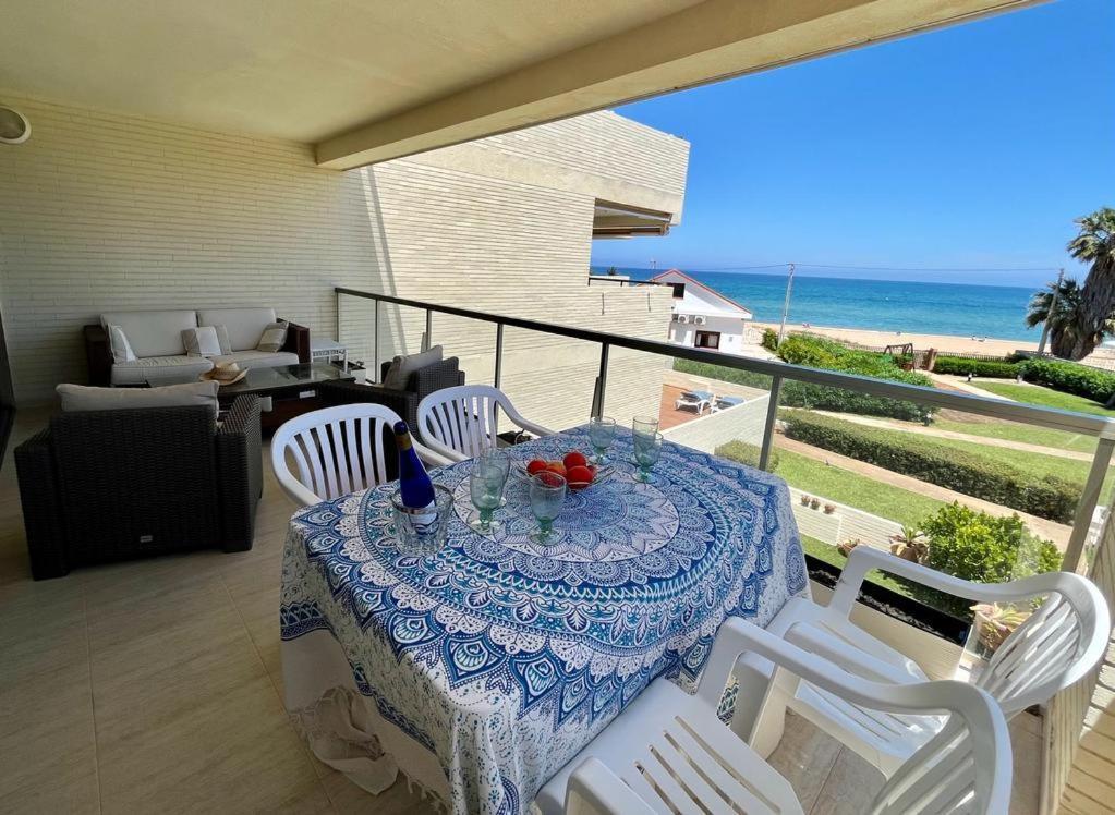 Tierra De Mar 94 By Homeprive Apartment